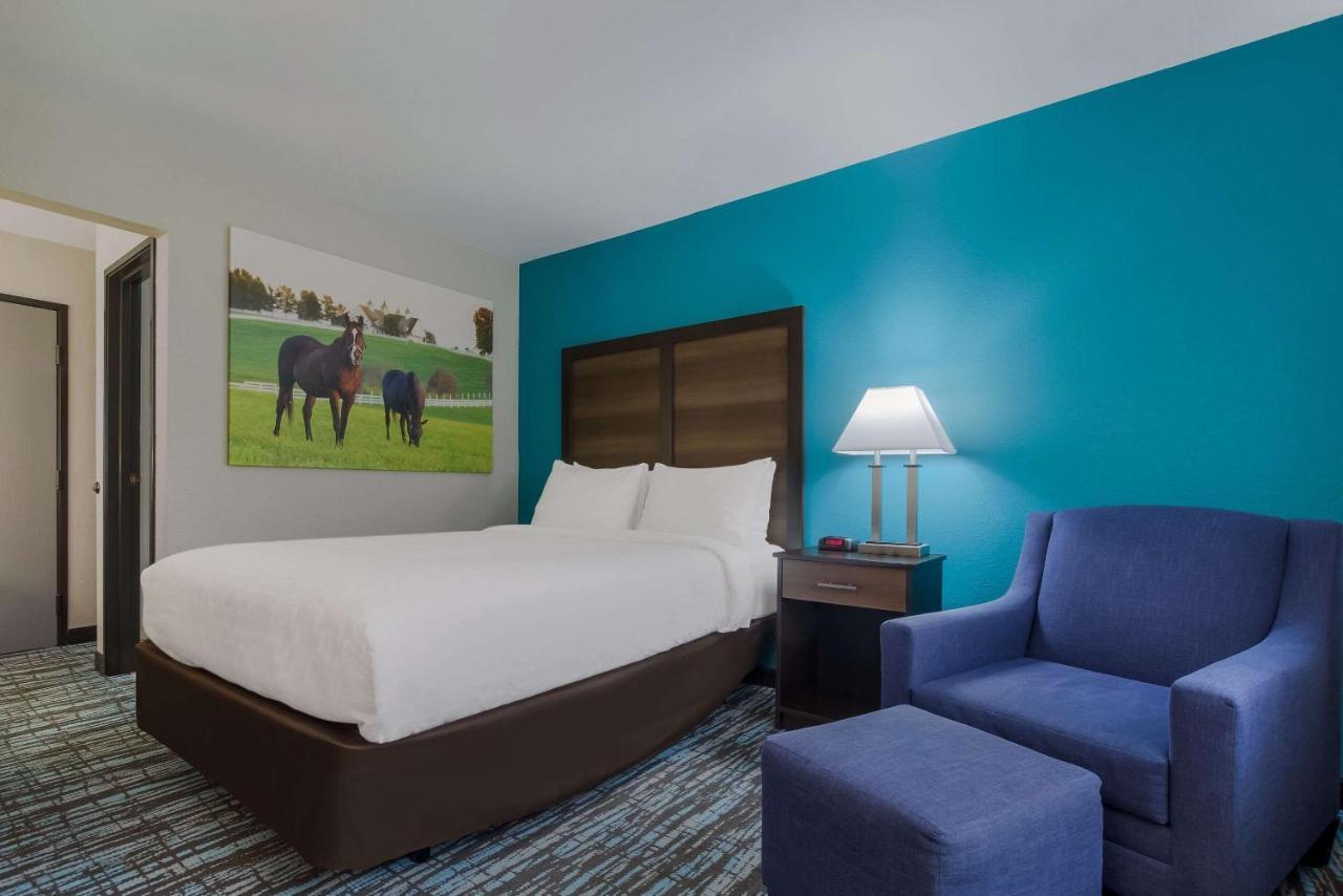 Clarion Pointe Harrodsburg-Danville Exteriér fotografie